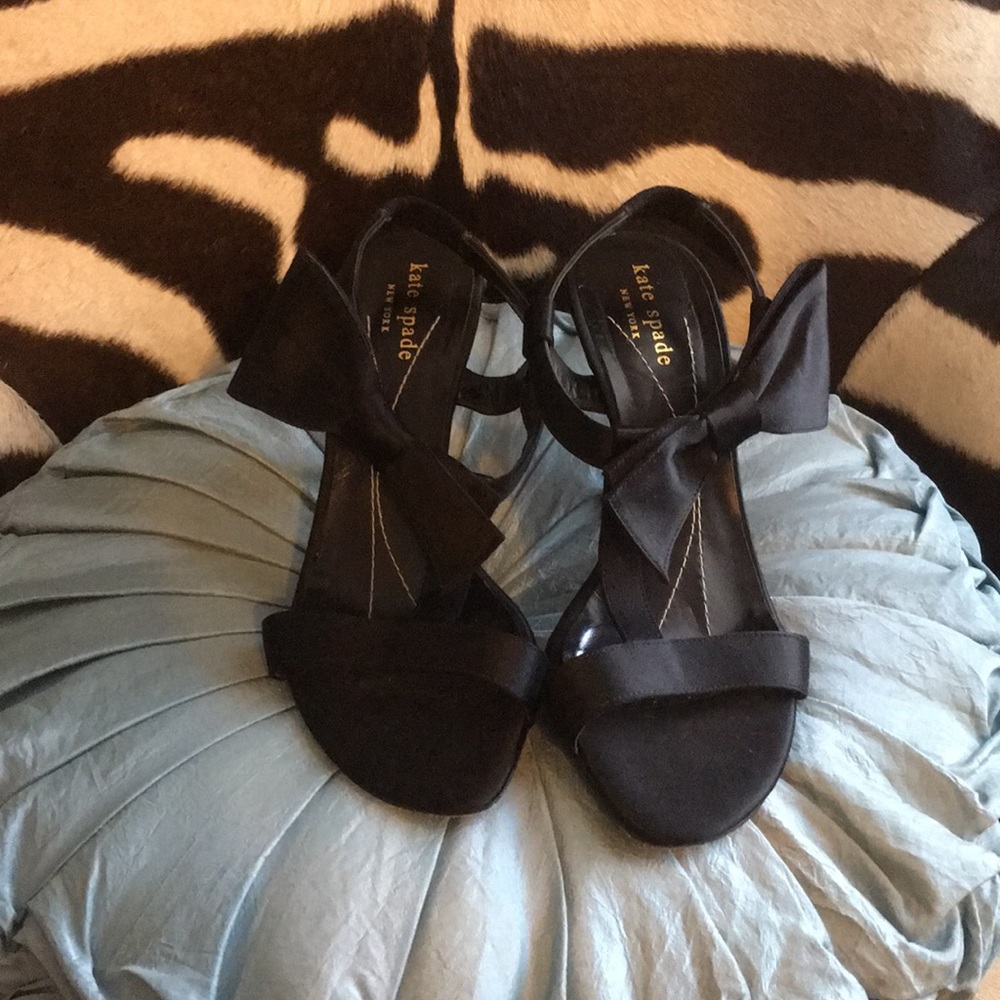 Kate Spade put a bow on it T strap heels